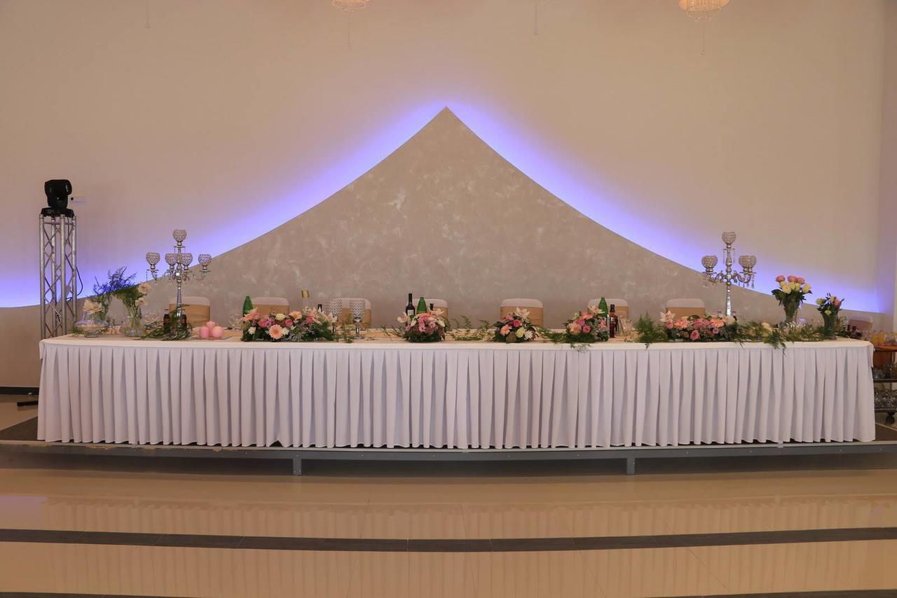 Hotel Crystal Pecinci Экстерьер фото