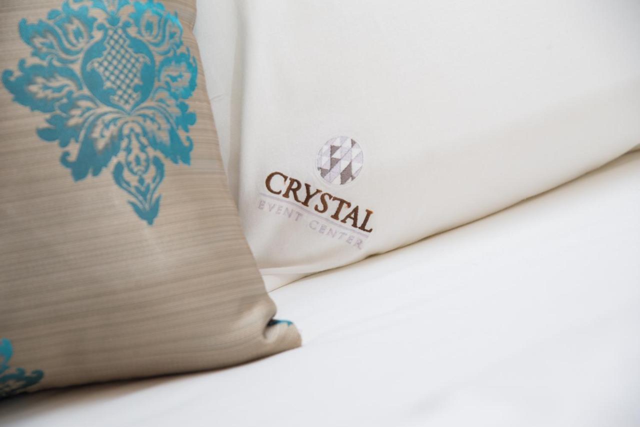 Hotel Crystal Pecinci Экстерьер фото